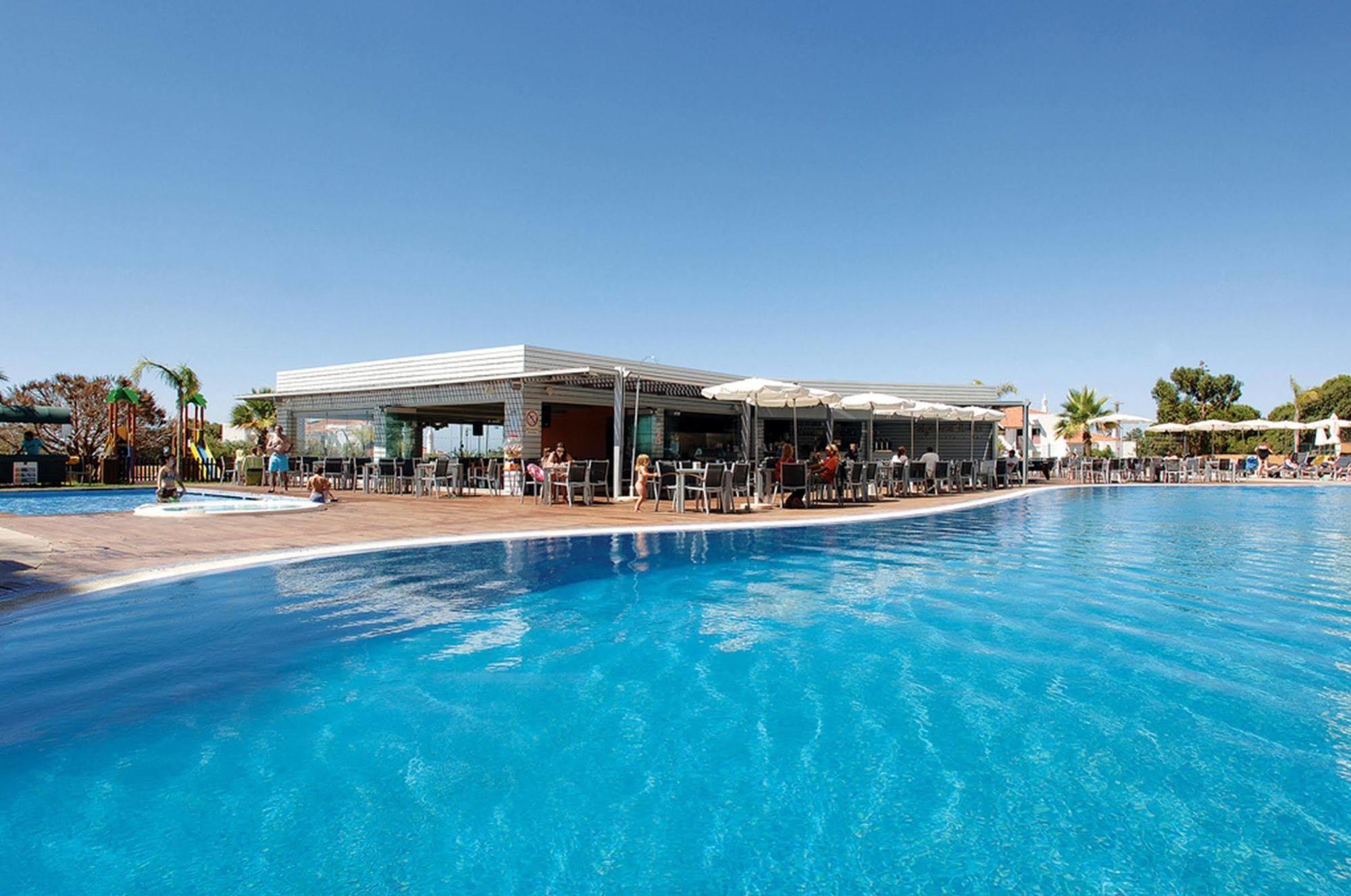Hotel Apartamento Balaia Atlantico アルブフェイラ エクステリア 写真